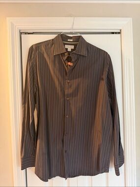 Banana Republic Men's Brown Pinstripe Dress Shirt - Long Sleeve